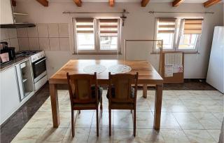 Cozy Apartment In Kastel Stafilic With Wifi - Kaštela (Castelli) - 8