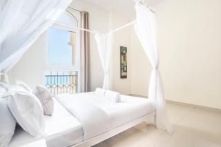 FIRST CLASS 1BR Tranquil Sea View Retreat - Ras al-Khaimah - 7