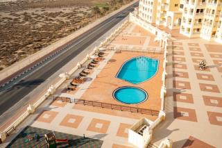 FIRST CLASS 1BR Tranquil Sea View Retreat - Ras al-Khaimah - 4