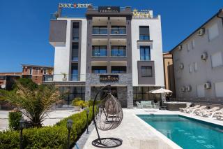 Hermosa Hotel - Donji Štoj - 0