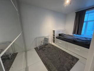 Old Town Cozy and Quiet Apartment - with Separate Bedroom - Riga - 3