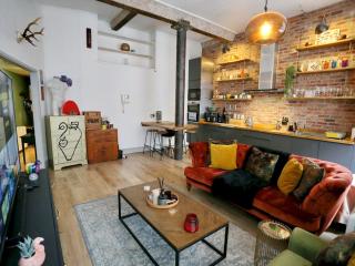 Stylish Apt Seconds Away From Manchester Hotspots Pass the Keys - 9
