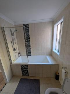 Entire house in a top location - 2