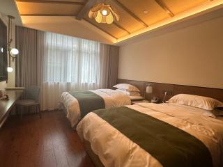 Yuanshan Yayuan Forest Quiet Bed and Breakfast - Ya'an - 0