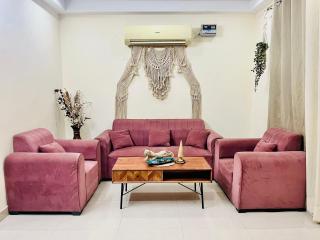 Serene Hemkunt 1BHK Home in GK1 - Neu-Delhi - 1