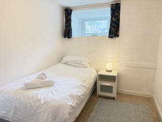 Lower Deck - St Ives - 3