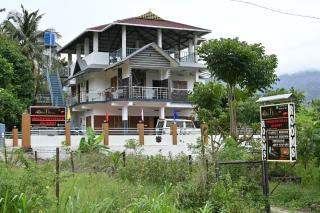 Brownstones Resort - 4