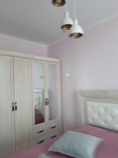 1 bedroom apartment with sea and river views - 4