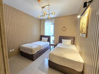 2BR Luxury Apartment in Al Zahia Pool View by BlueCloud holidays - Sharjah - 3