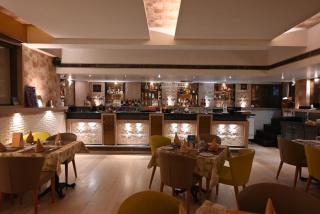 Status Club Resort - Kānpur - 5