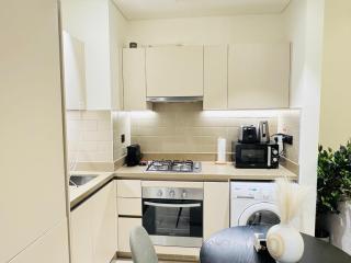 Creek Views 1 BR, Mins to Downtown in Sobha Creek Vistas - 1