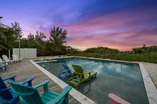 Beachfront Bungalow - Holmes Beach - 0