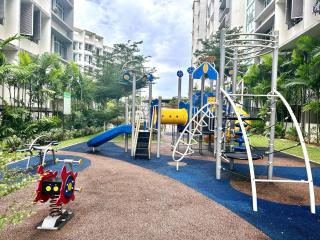 Super Mario Suite Austin Height 6-8 pax - Johor Bahru - 8