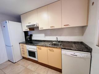 Residencia Dos Mares I, Bloque 3, Escalera 1, 2º C - 1