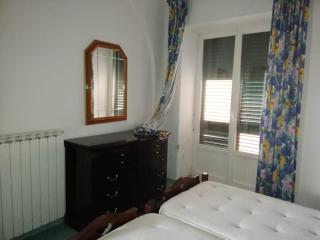 Sunny Terrace Retreat - 3
