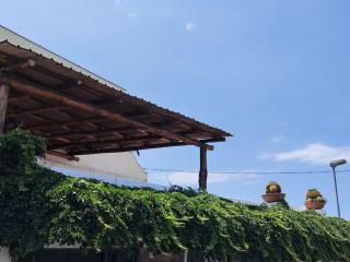 Sunny Terrace Retreat - 2