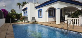 Riumar "Delphine", 100m to beach, private pool, On-Site-Service, dog beach - Riumar - 0