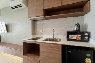 1412 Wyndham Gardens Elegant Pool Condo - Nai Thon Beach - 5