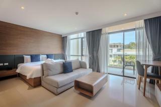 1412 Wyndham Gardens Elegant Pool Condo - Nai Thon Beach - 9