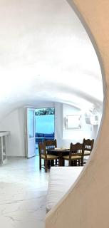 Cave Crafted Suites - Fira - 9