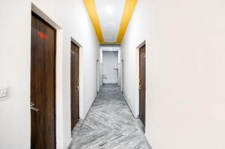 Hotel O Dollar - Faridabad - 5