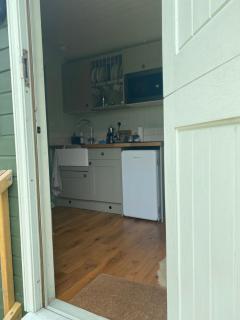 Sunset Snug Shepherd hut - Penrith - 8