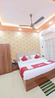 Hotel The R L Palace - "A Luxurious Hotel" 900 Meters From Ram Mandir Ayodhya - Ayodhya - 2