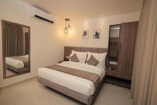 The Elegance - Ratia - 7