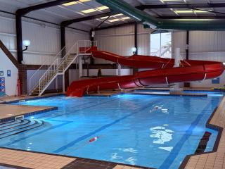 Rathlin Apartment - 2 Bedroom with Hot Tub - Ballycastle - 2