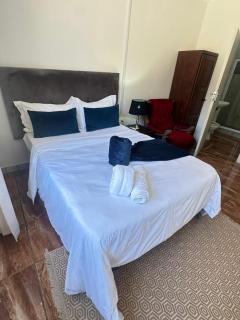 Creekside Guest House Middelburg - Middelburg - 0