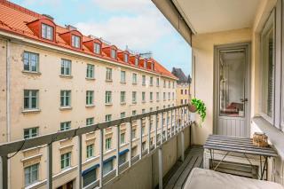 Design District w Free Parking Garage, Balcony, Netflix, 200m tram&bus - Helsinki - 7