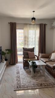 Modern hotel apartment in Second New Cairo - Madinaty - 1