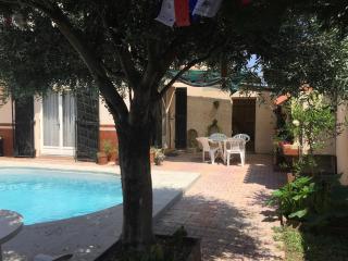 Maison jardin piscine 3 chambres 4 lits doubles à 15 minutes de la plage - 1