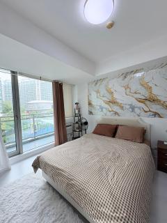 Casa Serenity Staycation At Azure - Manila - 9