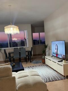 Sea View Apartment - 6