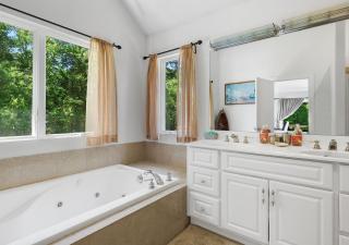 Villa Revello - Luxury with pool - Southampton - 1