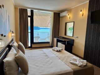 Family Hotel Teos - 9