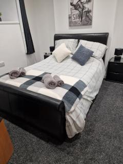 Cosynite B&B for 2 - Birmingham - 8