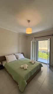 Makis Apartments - Tsoukalades - 1