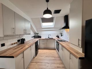 City Retreat on Queen Street - Newcastle upon Tyne - 8