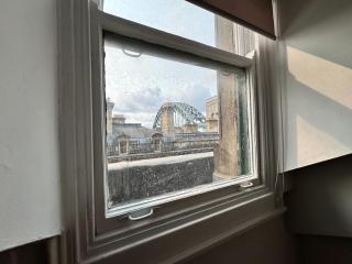 City Retreat on Queen Street - Newcastle upon Tyne - 7