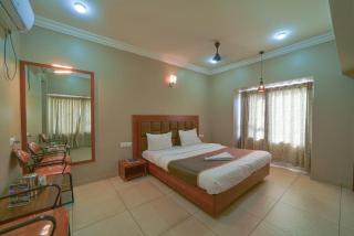 Hotel Vrindavan Deluxe Kolhapur NEAR CENTRAL BUS STAND - Kolhapur - 7