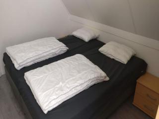 Lovely bungalow with garden - 3