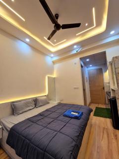 Cozystay - Greater Noida - 6