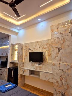 Cozystay - Greater Noida - 4