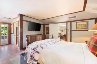Villa Coffee House - Palm Springs - 1