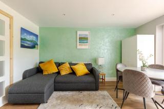 1-Bed Cosy Country Retreat- Sleeps 5 Emerald Park - Dunshaughlin - 9