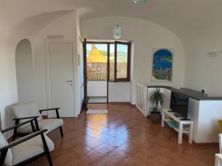 Marintò Apartaments - Ísquia - 0