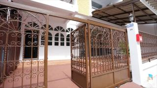BTS Asoke 6bedroom townhouse - 1