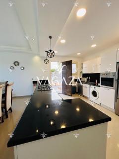 For Rent Stylish 3-Bedroom Chalet at Hacienda Bay, North Coast, Egypt - El-Alamein - 9
